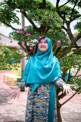Anniza Winandary, M.Pd.