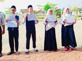 Panen Prestasi! Ini Peraih Nilai Tertinggi Uji Literasi & Numerasi Batch 3