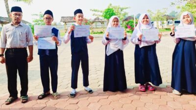 Panen Prestasi! Ini Peraih Nilai Tertinggi Uji Literasi & Numerasi Batch 3